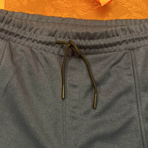 Men’s spyder active jogger, three pockets drawstring size XXL navy blue NWT - Picture 2 of 7